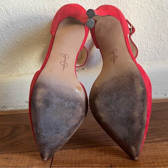 Bright red Jessica Simpson heels 👠 - Picture 3 of 5